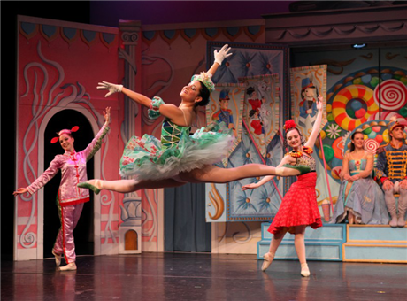 New York Theatre Ballet: The Nutcracker